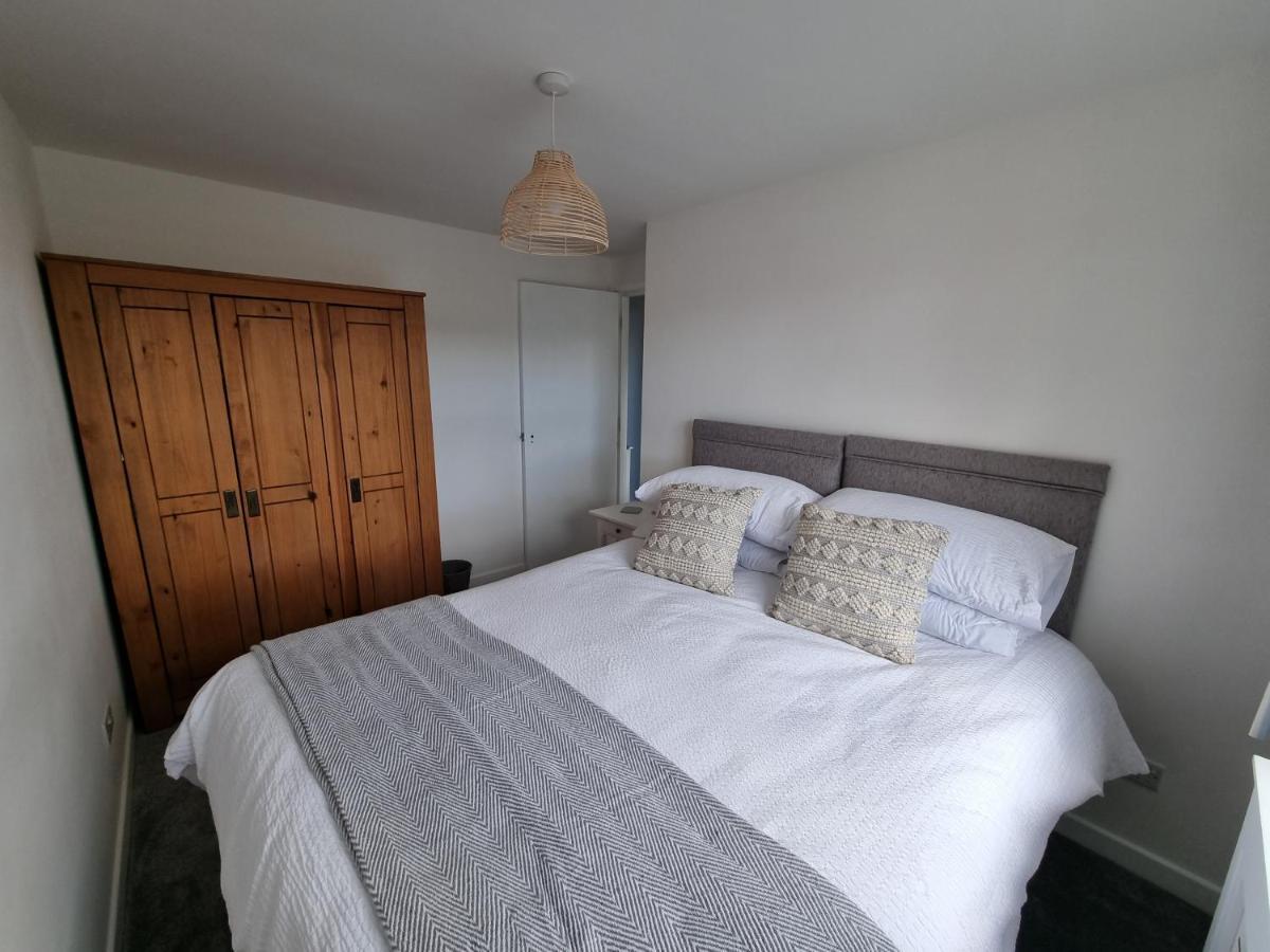 Hightide - 2 Bed With Parking, Balcony & Sea View. Apartment Swanage Luaran gambar