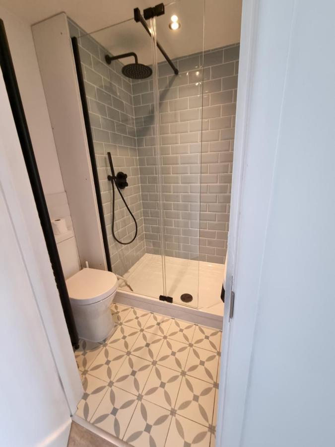 Hightide - 2 Bed With Parking, Balcony & Sea View. Apartment Swanage Luaran gambar