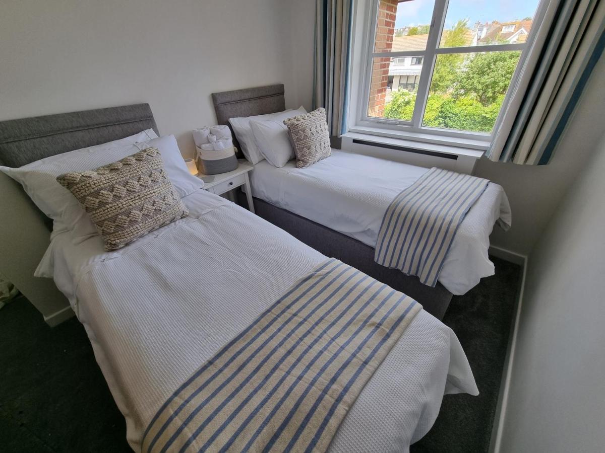 Hightide - 2 Bed With Parking, Balcony & Sea View. Apartment Swanage Luaran gambar