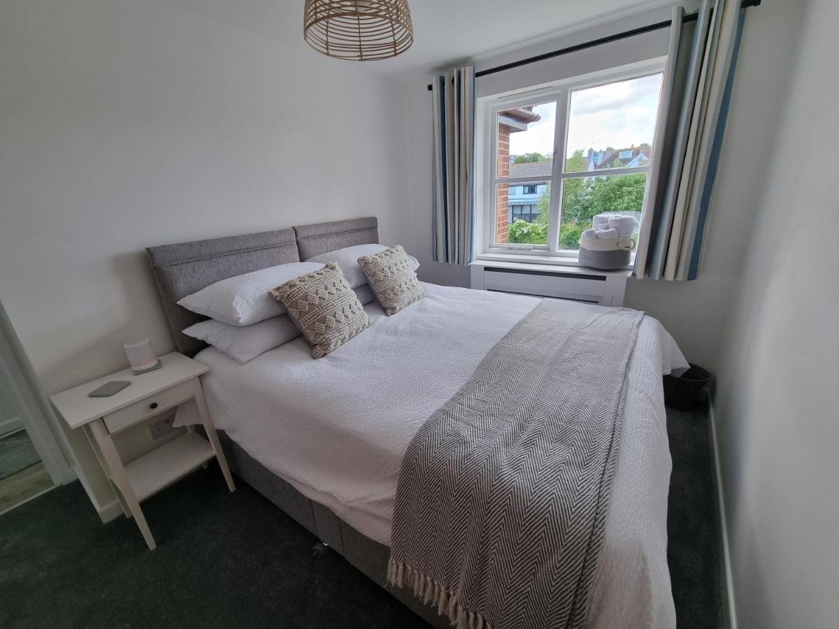 Hightide - 2 Bed With Parking, Balcony & Sea View. Apartment Swanage Luaran gambar